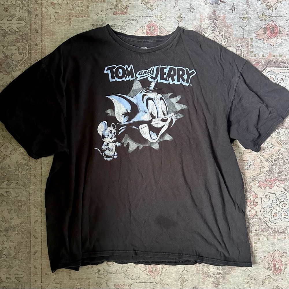 Retro Tom and Jerry Graphic Tee